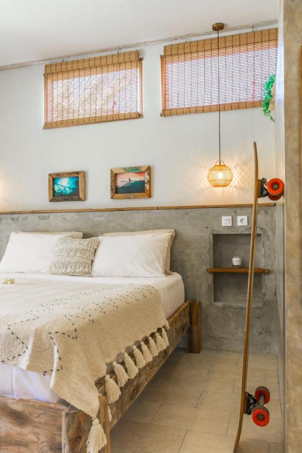 Seaside Tribe - Boutique Surf Stay & Retreat Tanah Lot  Exterior photo